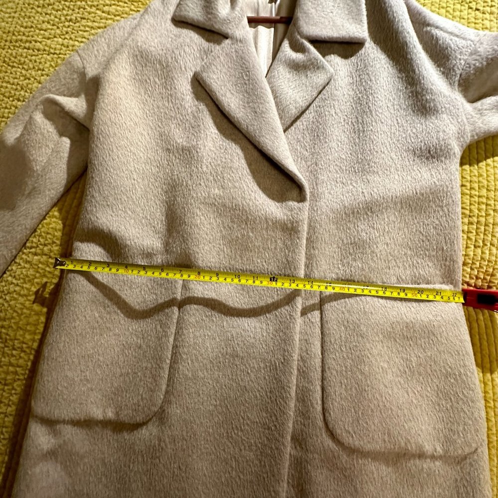 EUC Coat baby alpaca and wool blend size L - Picture 10 of 10